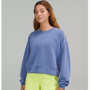 Lululemon Perfectly Oversized Cropped Crew *Softstreme
